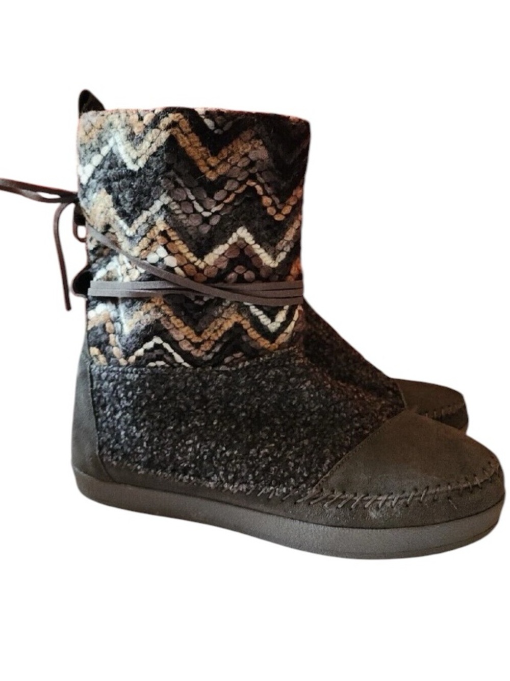 $50 Toms Pull On Ankle Boots Nepal Size 7.5 - Picture 2 of 5